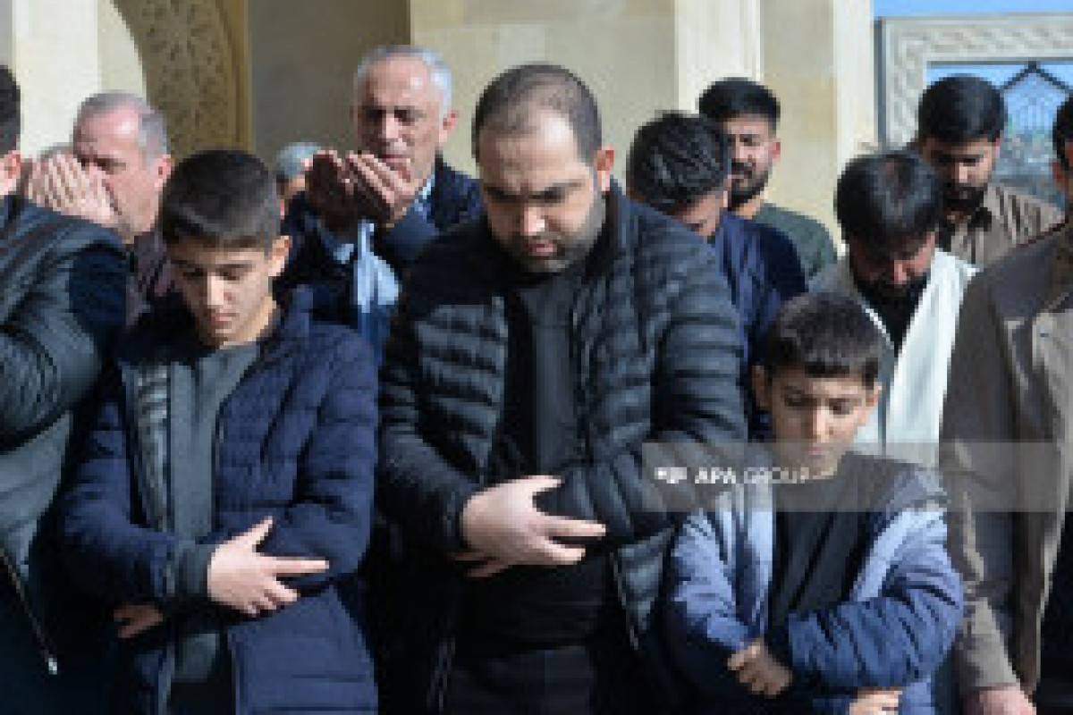 نماز عید فطر در مساجد سراسر کشور اقامه شد - تصاویر 