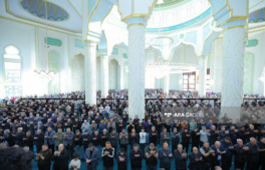 نماز عید فطر در مساجد سراسر کشور اقامه شد - تصاویر 