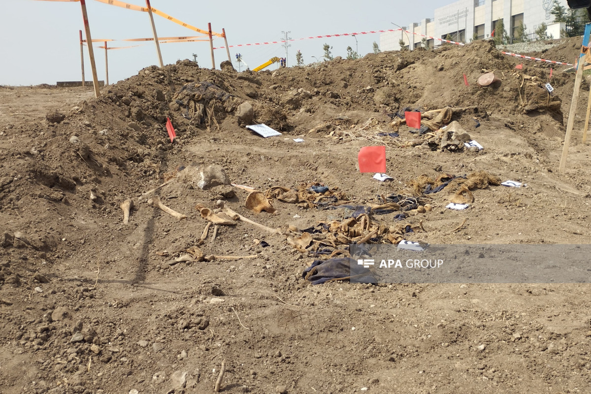 کشف گورهای دسته جمعی در شوشا و خوجالی - عکس 