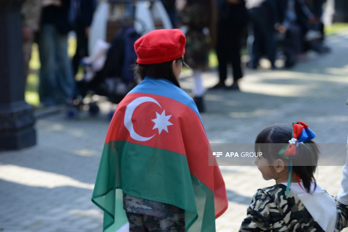 باکو روز پیروزی را جشن می‌گیرد - تصاویر 