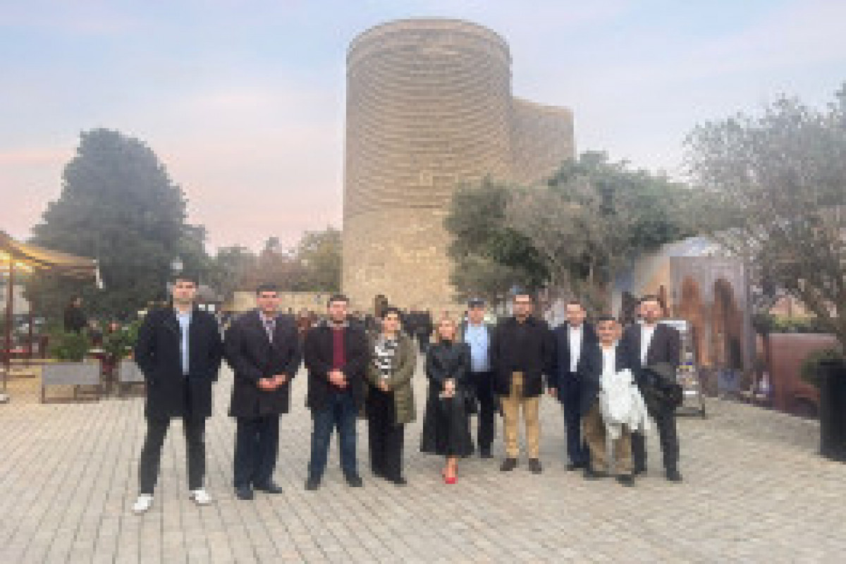دیدار نمایندگان جامعه مدنی آذربایجان و ارمنستان در باکو