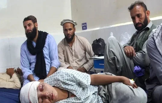 تلفات زلزله در افغانستان به ۶۲۲ نفر رسید