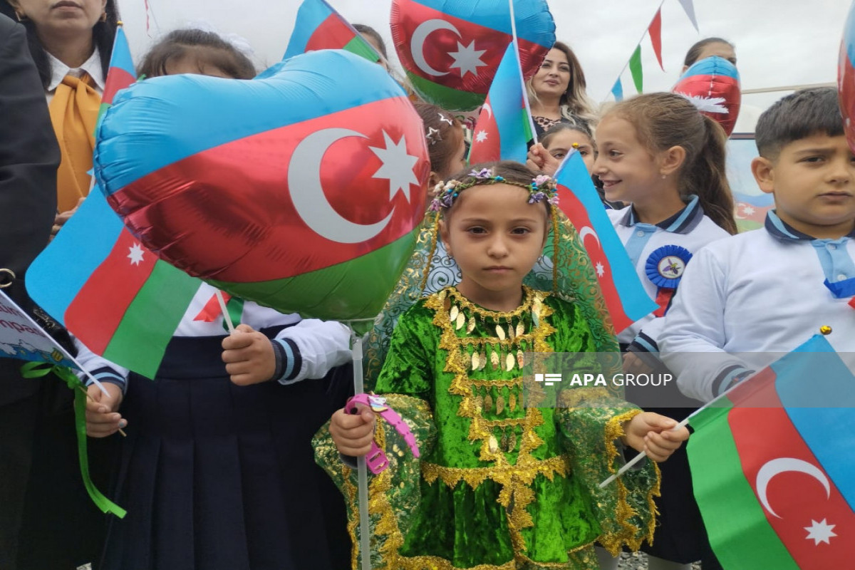 «زنگ اول» پس از ۳۳ سال در کلبجر به صدا درآمد - تصاویر 