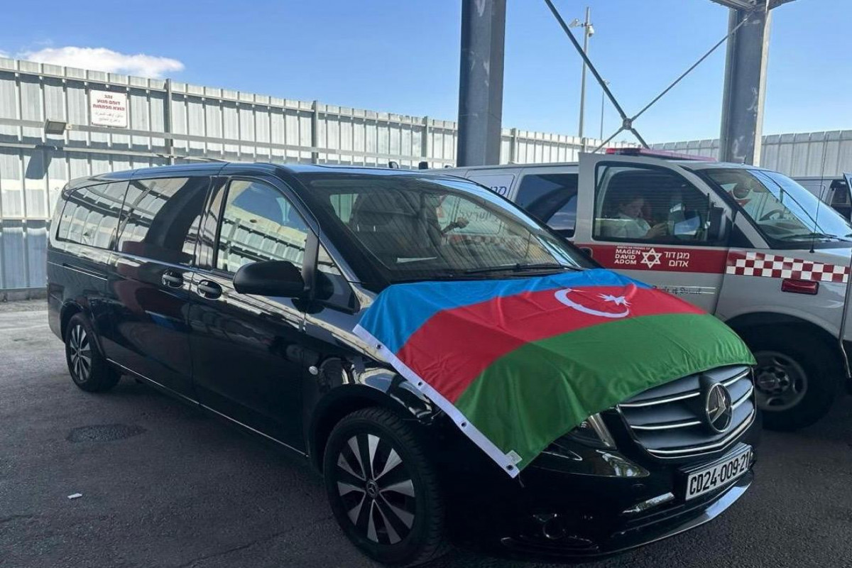 ۱۴ دانشجوی فلسطینی از غزه برای تحصیل به آذربایجان آورده شدند