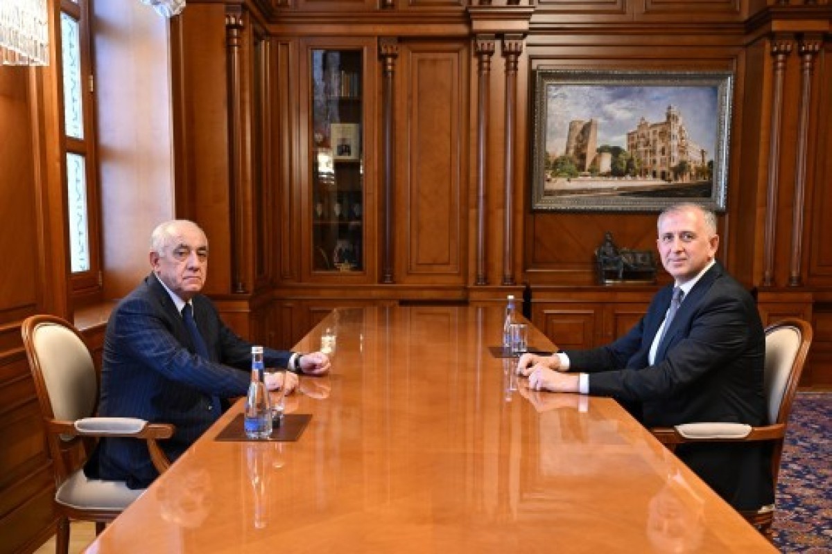 دیدارعلی اسدوف با سفیر گرجستان در آذربایجان