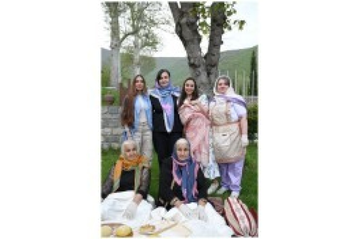 لیلا علیوا و آرزو علیوا در مراسم افتتاح بناهای تاریخی-معماری احیاشده در شکی شرکت کردند  - تصاویر 