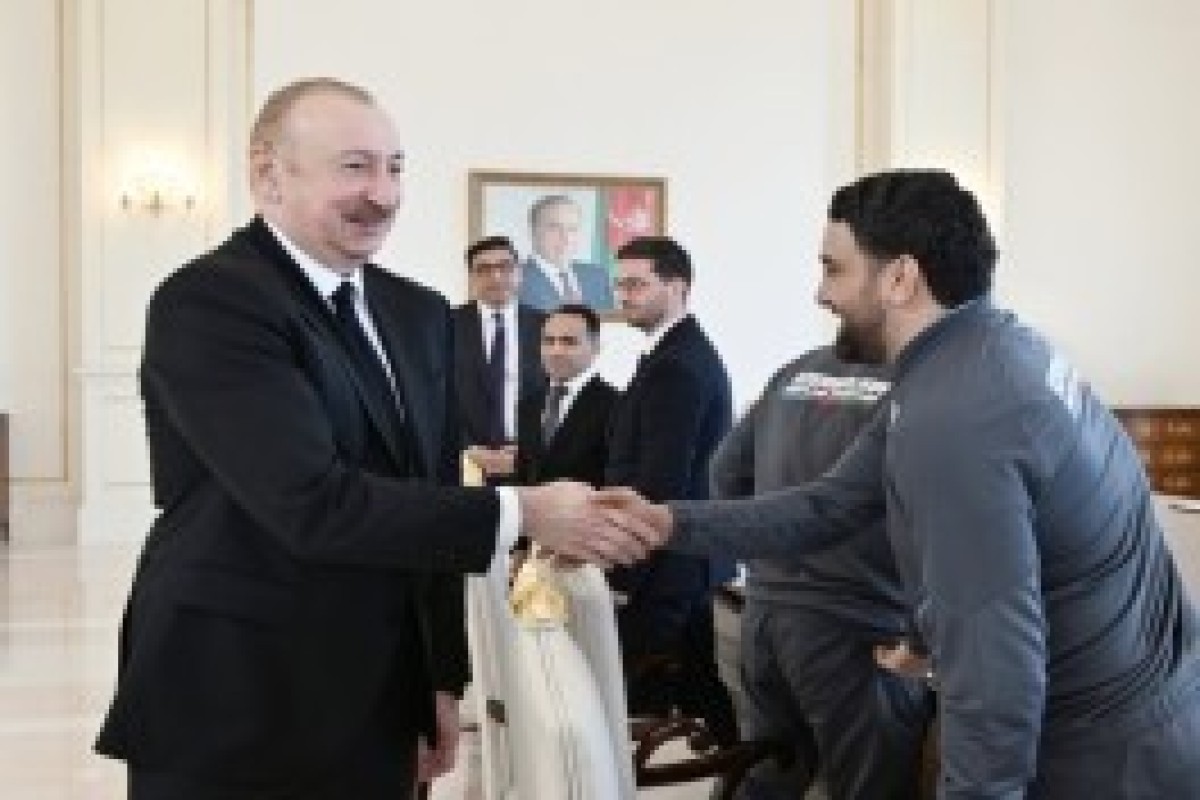 رئیس‌جمهور الهام علی‌اف کشتی‌گیران قهرمان اروپا در بخش تیمی را به حضور پذیرفت