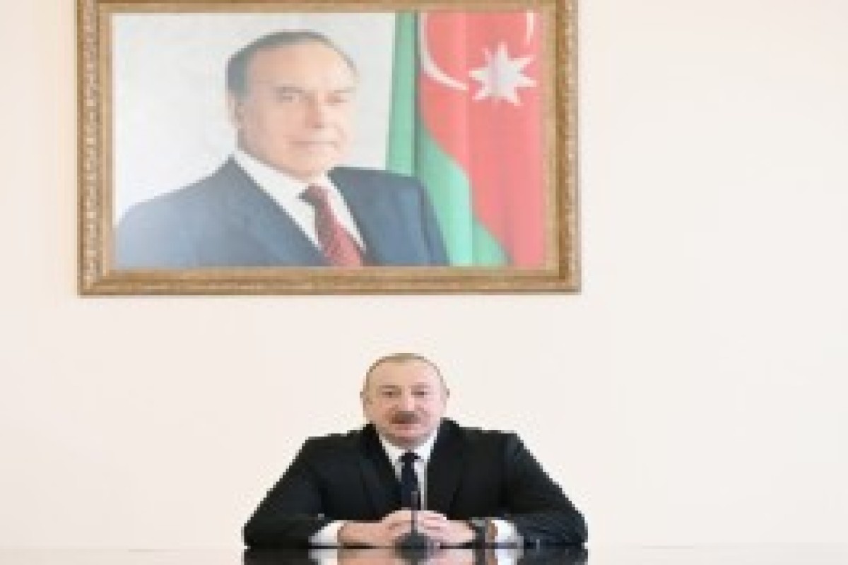 رئیس‌جمهور الهام علی‌اف کشتی‌گیران قهرمان اروپا در بخش تیمی را به حضور پذیرفت
