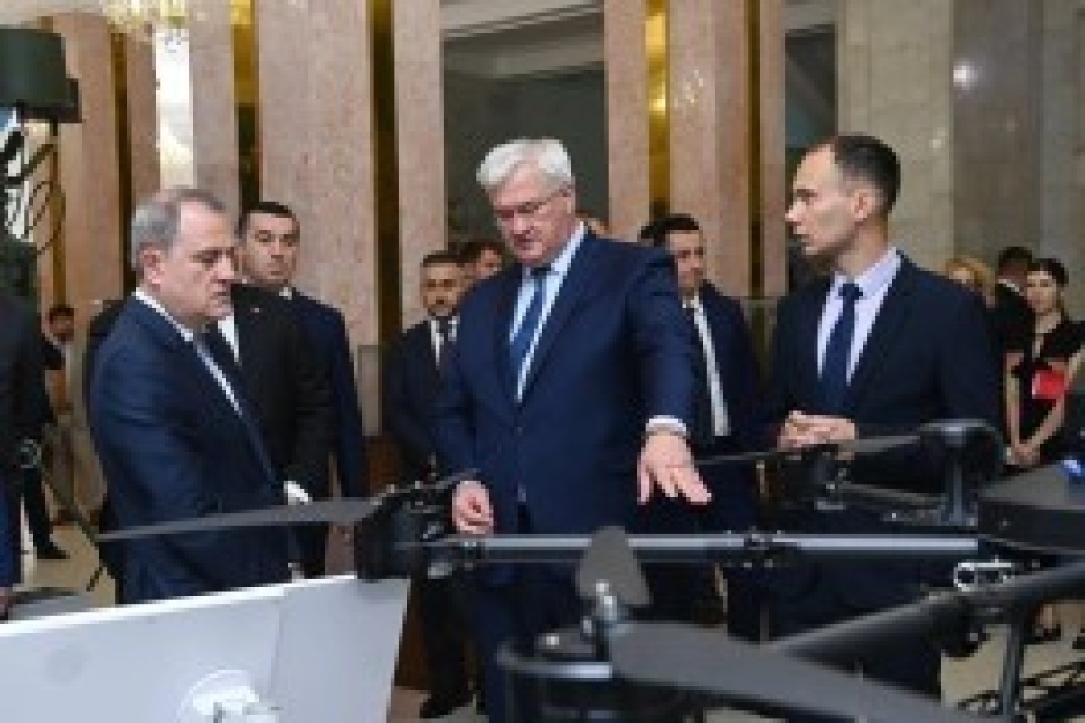 آغاز دیدار وزیران امور خارجه آذربایجان و اوکراین در کی‌یف