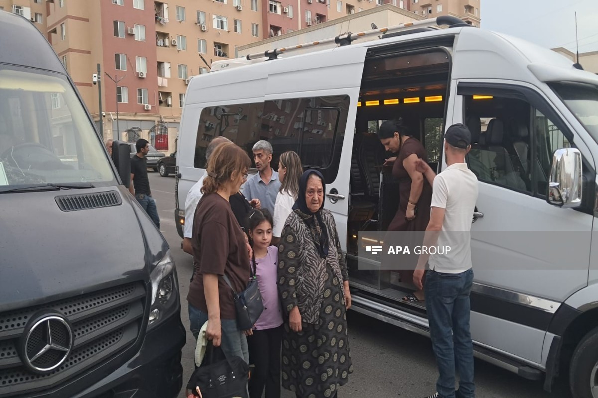 کاروان بعدی به خان‌کندی رسید؛ کلیدها تحویل شد  - به‌روزرسانی 