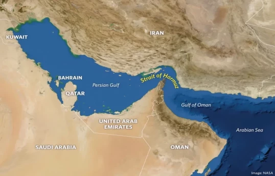 تنگه هرمز چند ساعت بسته می‌شود