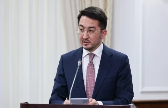 کشیدن کابل نوری کف خزر از قزاقستان به آذربایجان تا پایان سال تکمیل می‌شود
