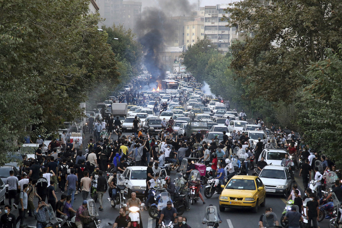 ادامه اعتراضات در ایران: تعداد کشته‌ها به ۳۶ نفر رسید
