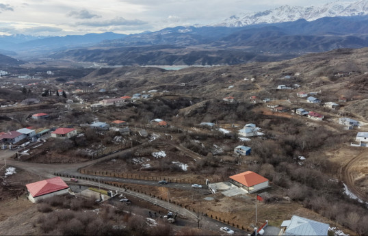 بازدید رئیس‌جمهور الهام  علی‌اف از پروژه‌های انجام‌شده در روستای هیوالی آغدره