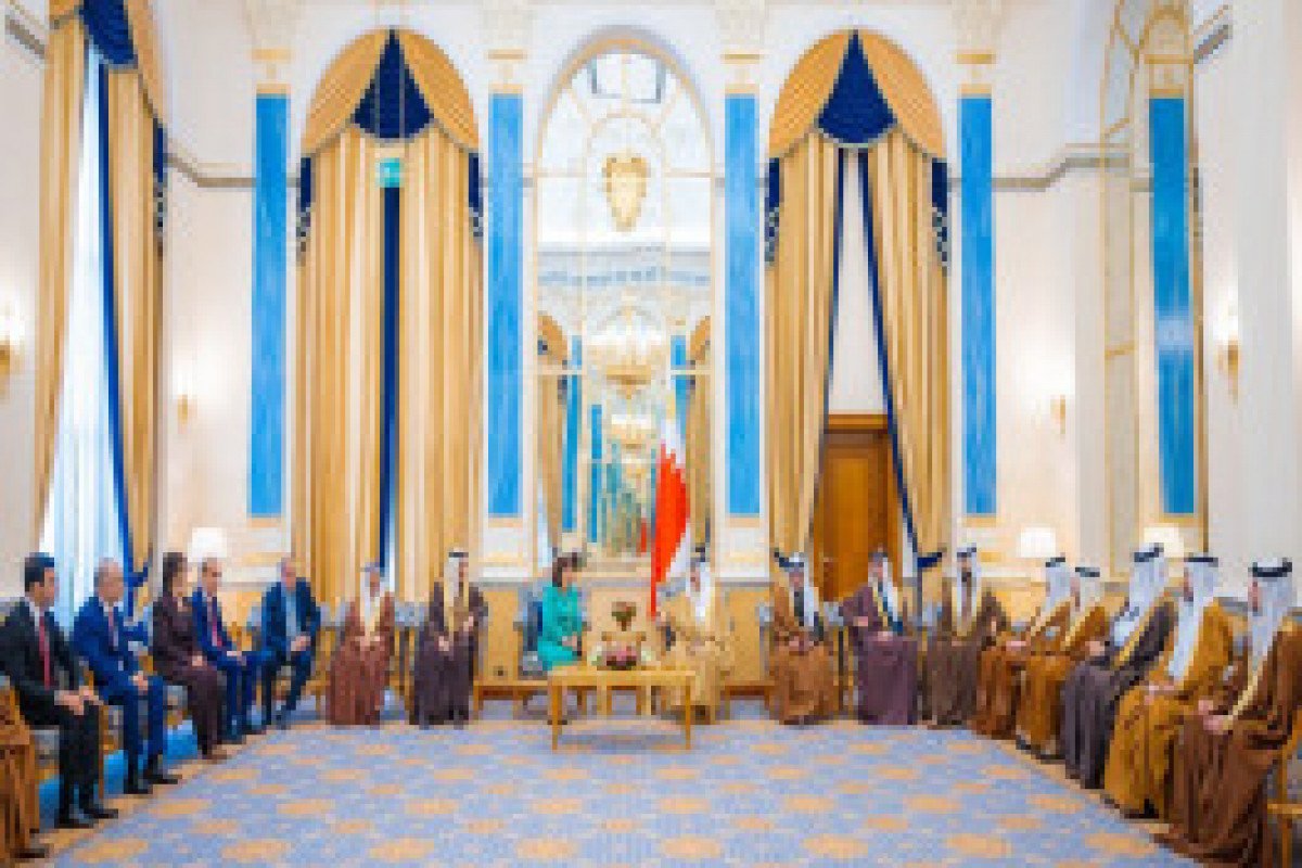 دیدار صاحبه قفاروا با پادشاه بحرین