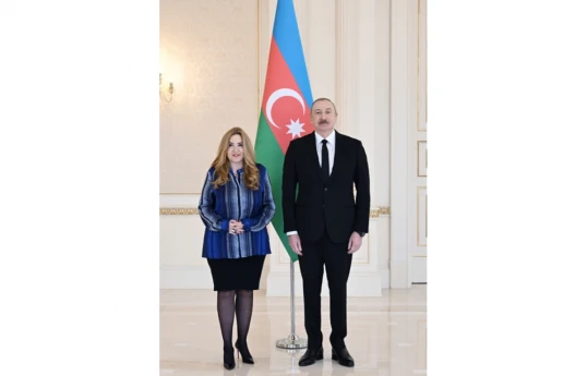 رئیس‌جمهور الهام علی‌اف، استوارنامه سفیر جدید یونان را پذیرفت