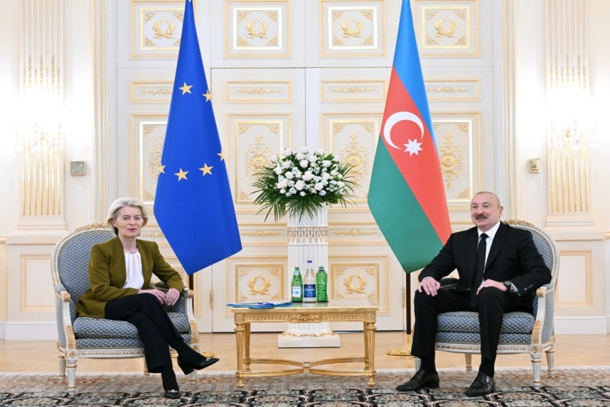 دیدار رئیس جمهور الهام علی‌اف با رئیس کمیسیون اروپا