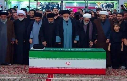 آیت‌الله سید علی خامنه‌ای در مشهد به خاک سپرده شد