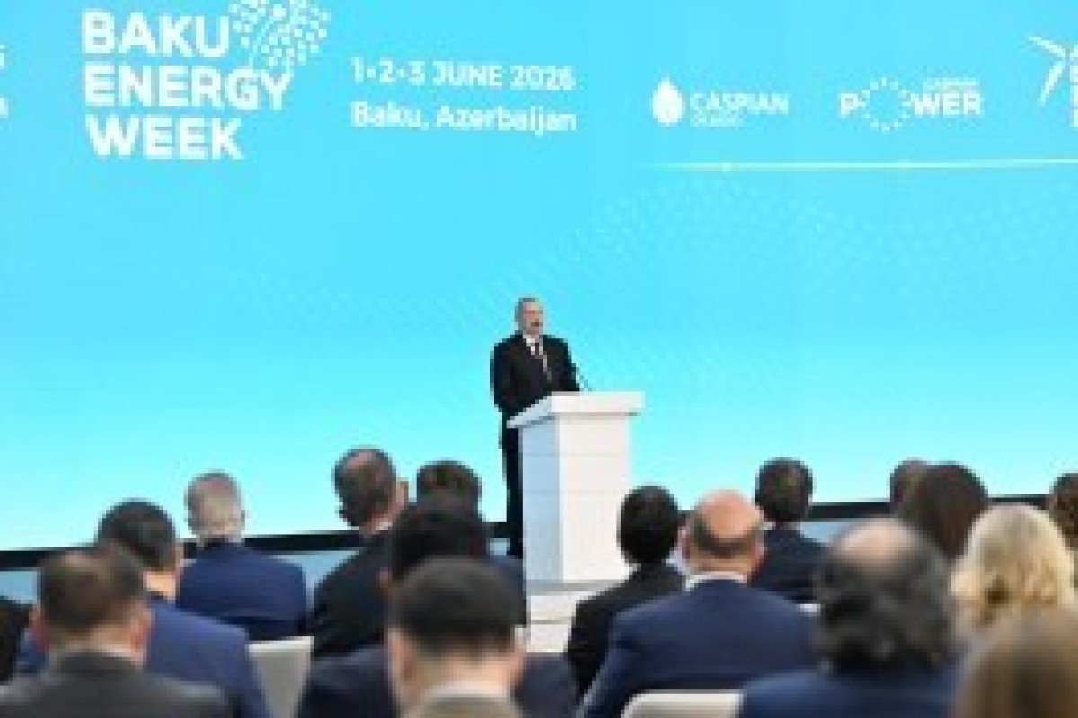 حضور رئیس‌جمهور الهام علی‌اف در مراسم افتتاحیه رسمی سی‌ویکمین مجمع انرژی باکو