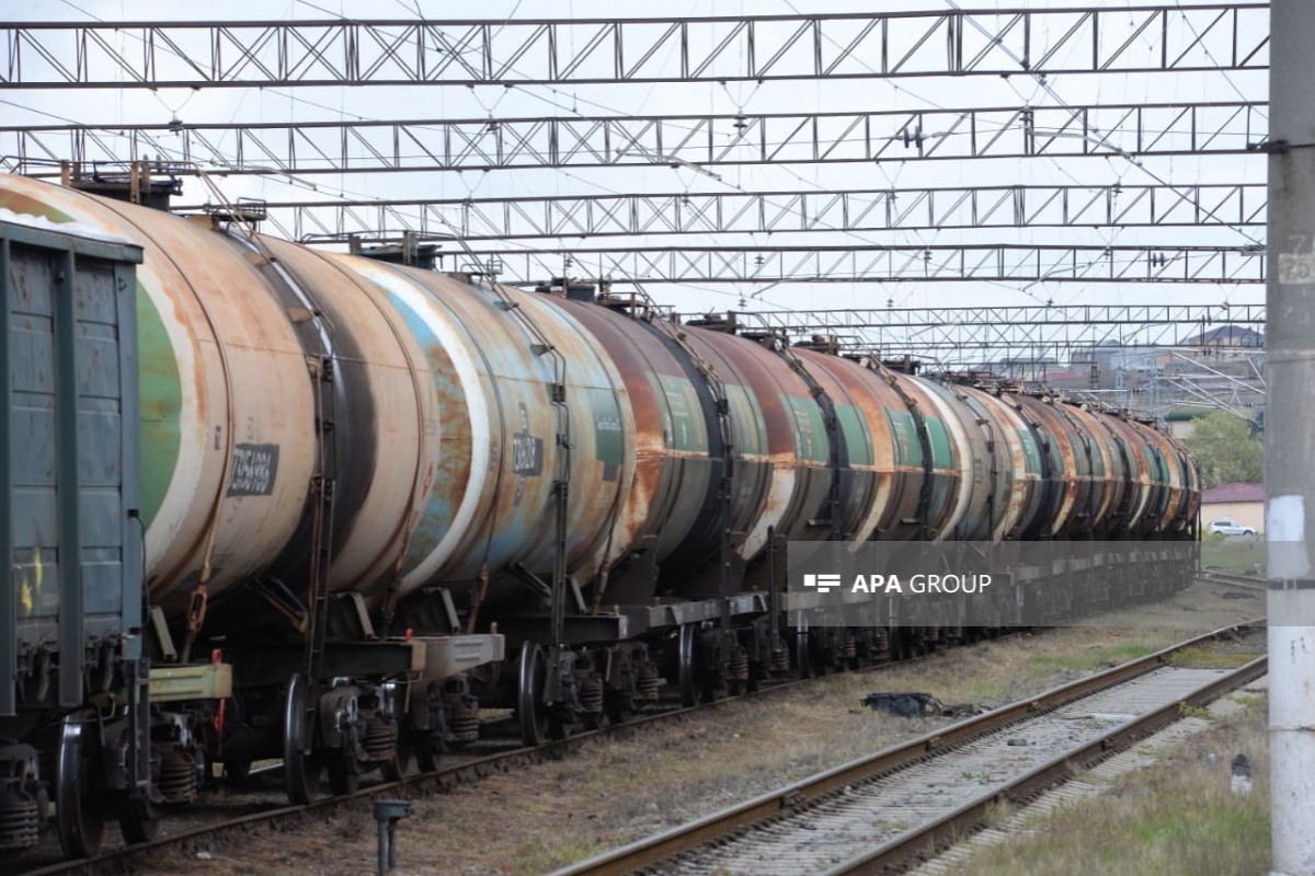 امروز ۱۷ واگن دیزل از آذربایجان به ارمنستان ارسال شد -<span class="red_color"> به‌روزرسانی