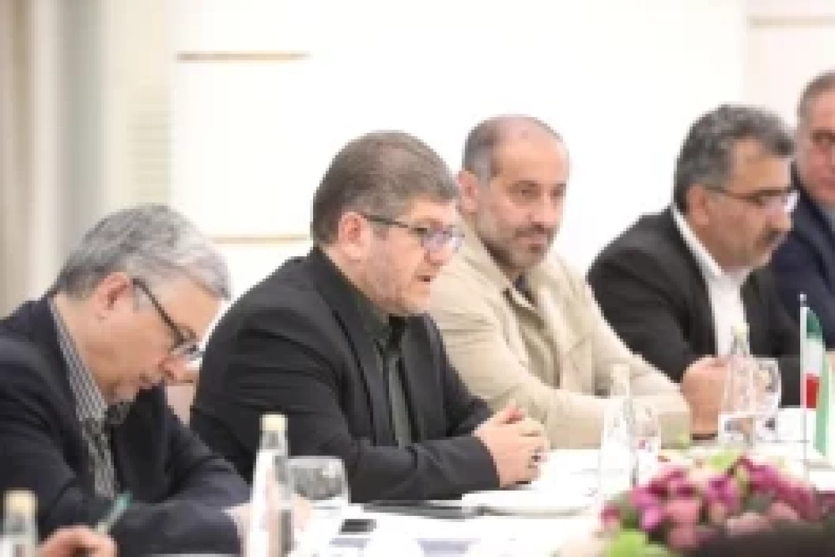 امضای پروتکل همکاری در حوزه حمل و نقل بین ایران و آذربایجان