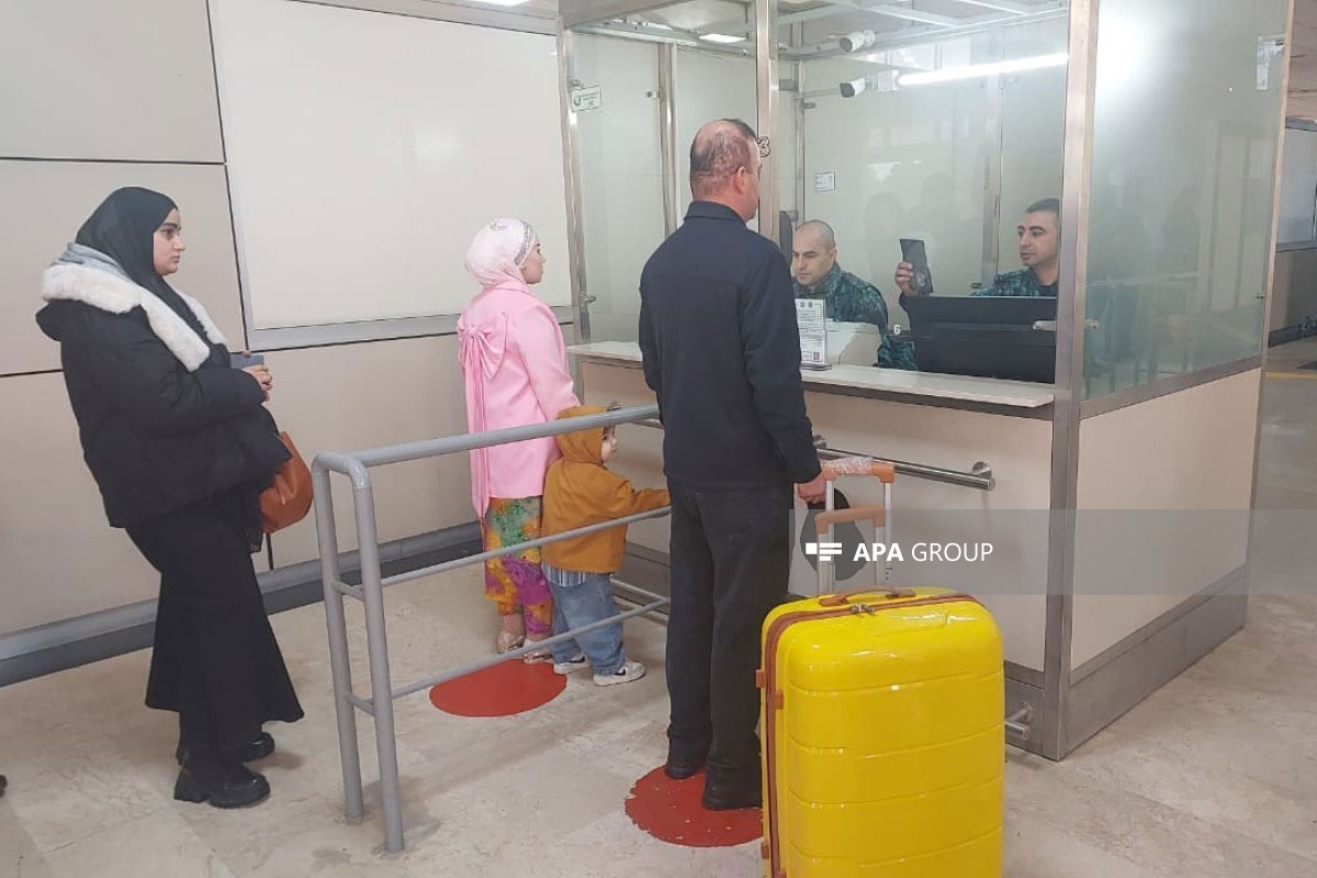 عبور شهروندان آذربایجان، چین، فرانسه و تاجیکستان از گذرگاه مرزی آستارا تأمین شد  - تصاویر 