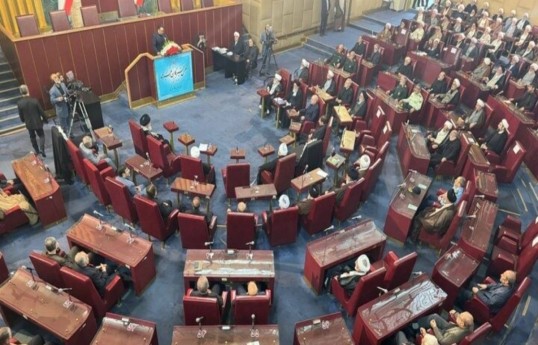 ساختمان دفتر مجلس خبرگان در قم هدف حمله قرار گرفت