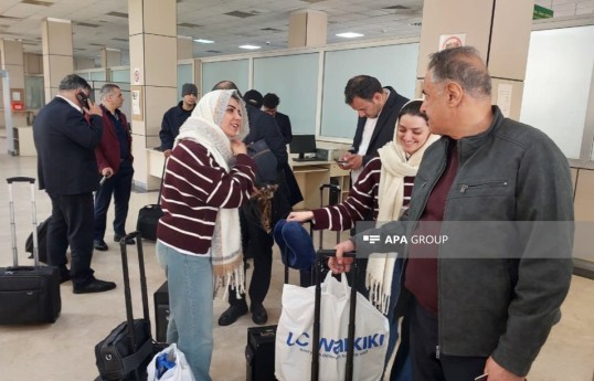 تخلیه خلبان‌ها و اعضای خدمه شرکت هواپیمایی ایران از مرز آذربایجان  - تصاویر 