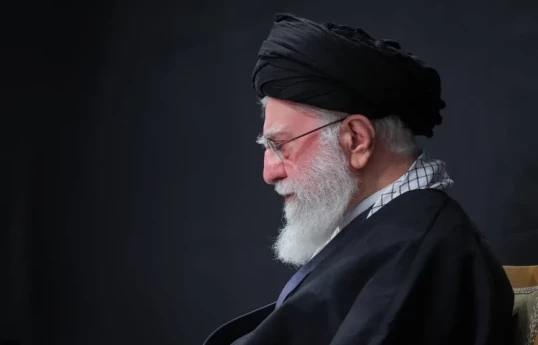 حمله  ۵۰ جنگنده اسرائیلی به پناهگاه زیرزمینی خامنه‌ای در تهران  - ویدئو  