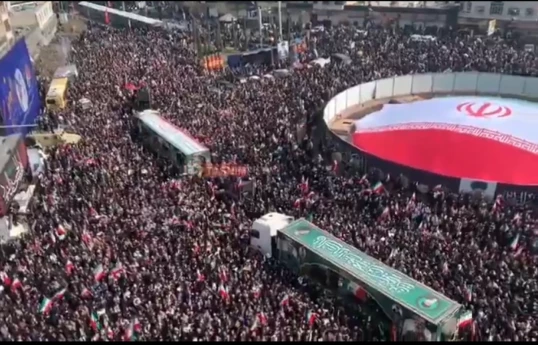 برگزاری مراسم تشییع جمعی مقام‌های کشته‌شده در حملات هوایی در تهران