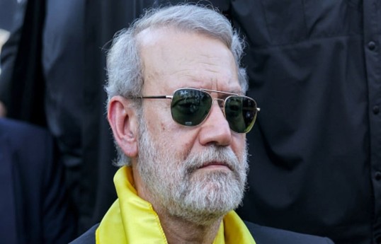 وزیر امور خارجه: برای علی لاریجانی ۱۰ میلیون دلار جایزه تعیین شده بود، اما ما این کار را رایگان انجام دادیم
