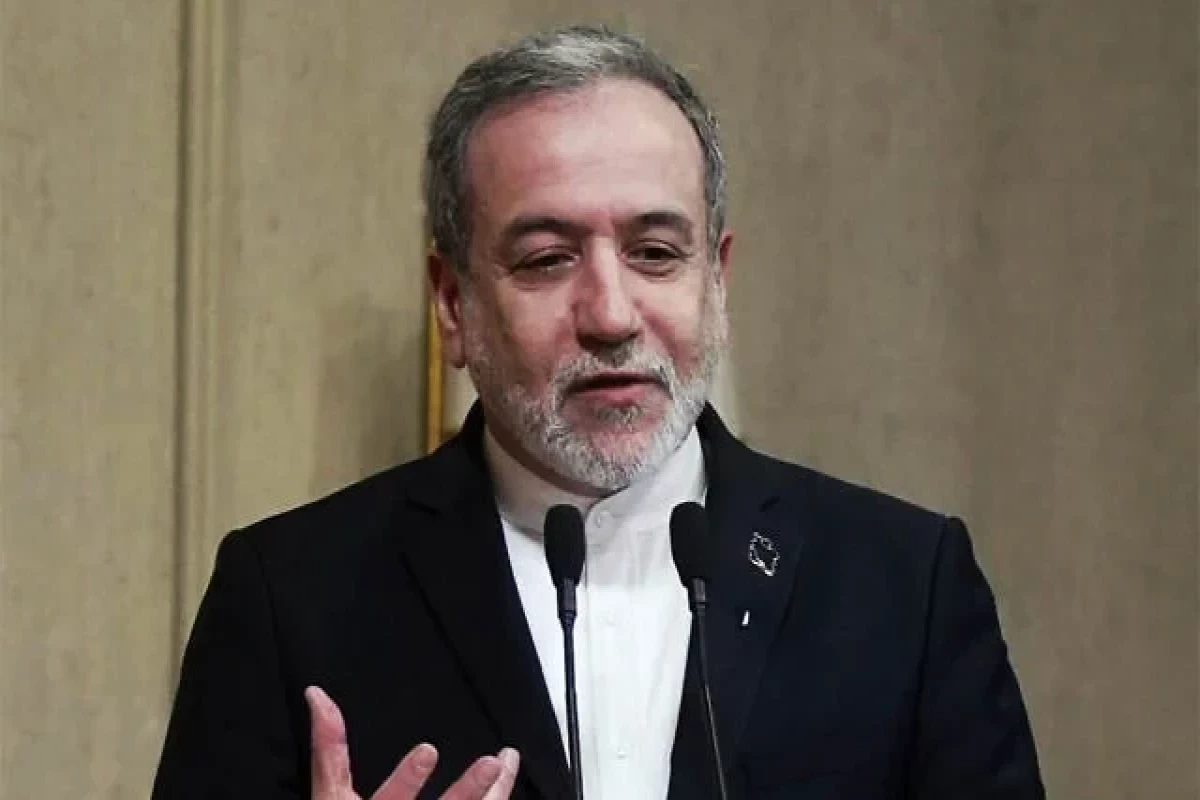 عراقچی معتقد است که دکترین هسته‌ای ایران تغییر نخواهد کرد