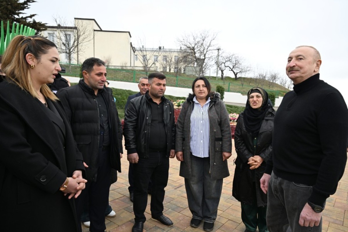 رئیس جمهور از کار مرمت خانه‌ها و زیرساخت‌های روستای خانوبا، خوجاوند بازدید کرد – تصاویر 