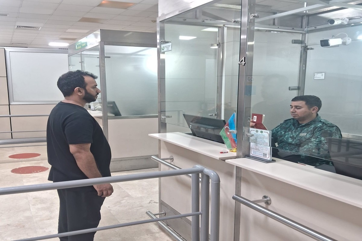 تاکنون ۳۱۴۶ نفر از ایران به آذربایجان تخلیه شده‌اند  - تصاویر 