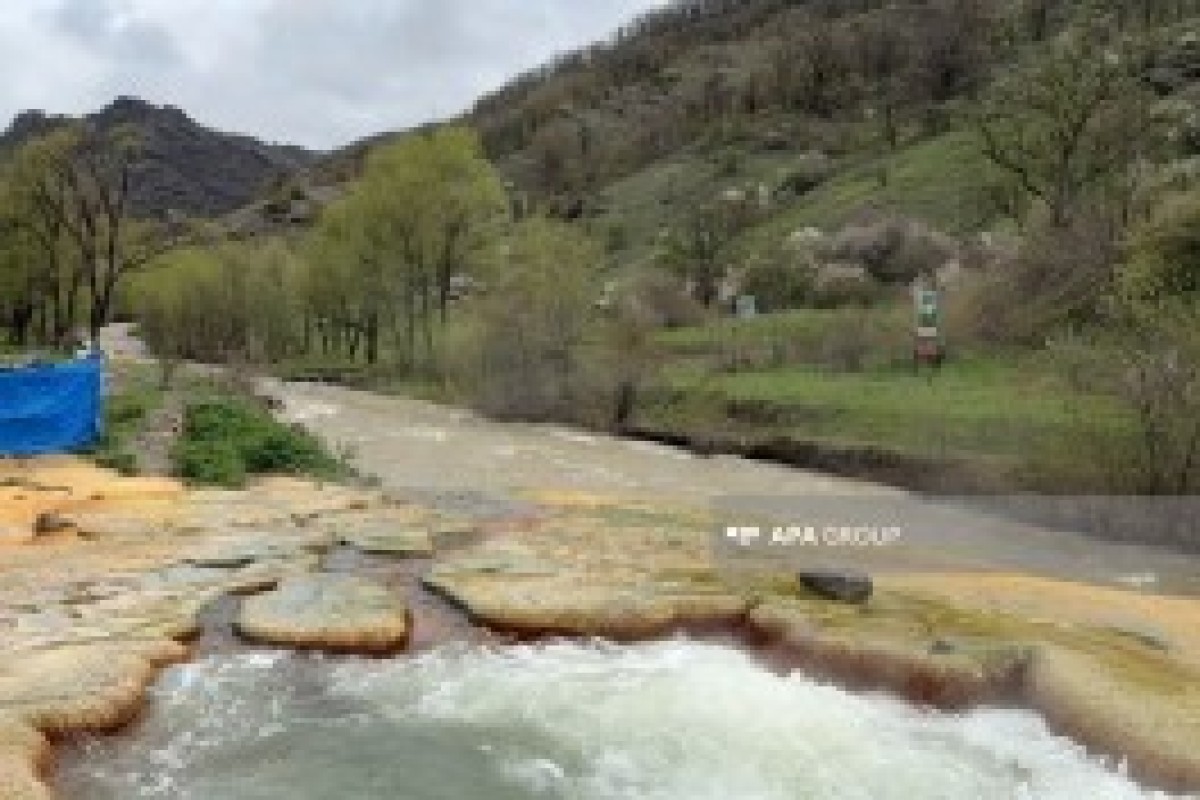 مشابه کارلووی واری: چشمه‌های معدنی ایستی سو در کلبجر می‌تواند به مقصدی جذاب برای گردشگران تبدیل شود