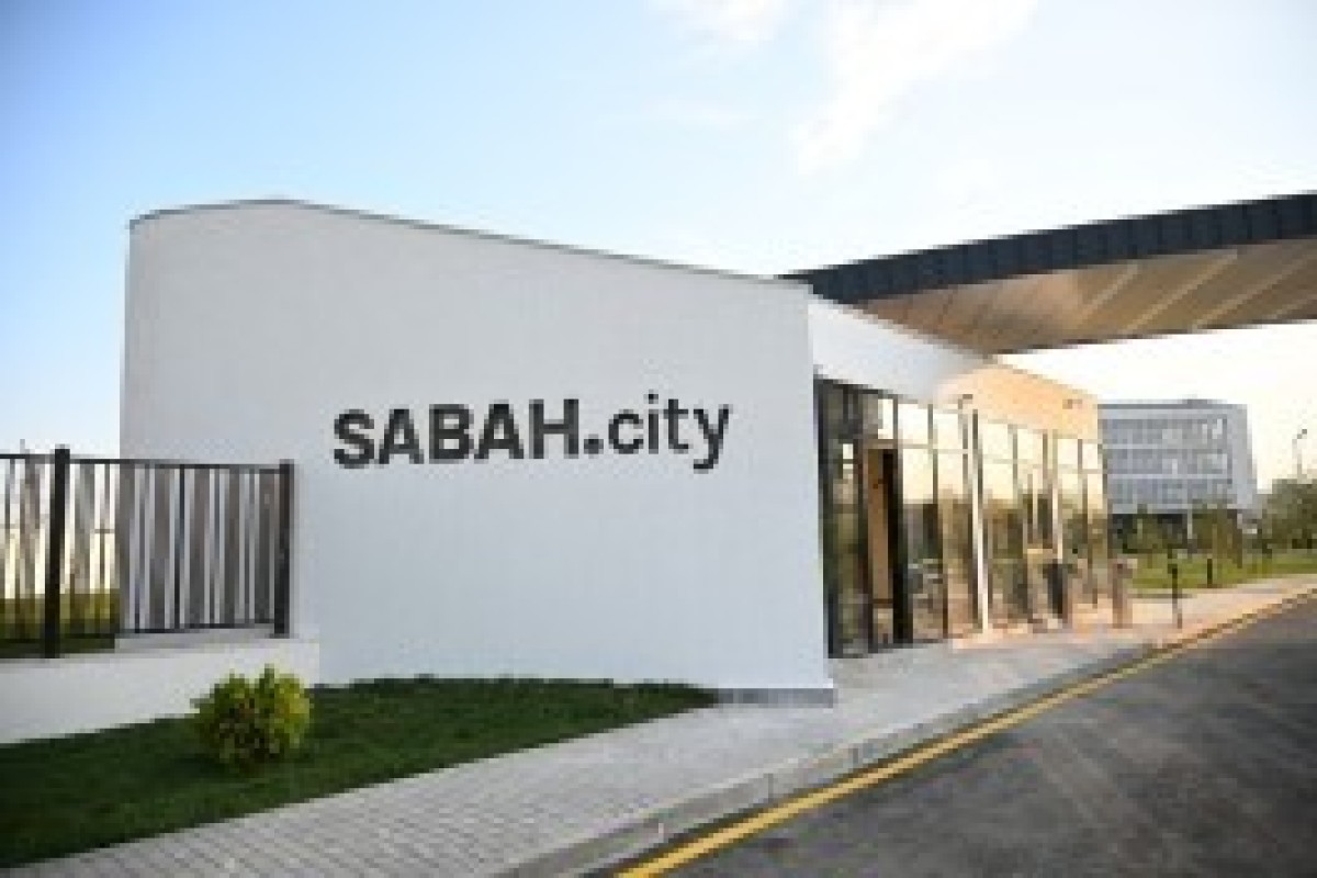 حضور رئیس‌جمهور الهام علی‌اف در مراسم افتتاح مرحله نخست شهرک نوآوری «SABAH.city»