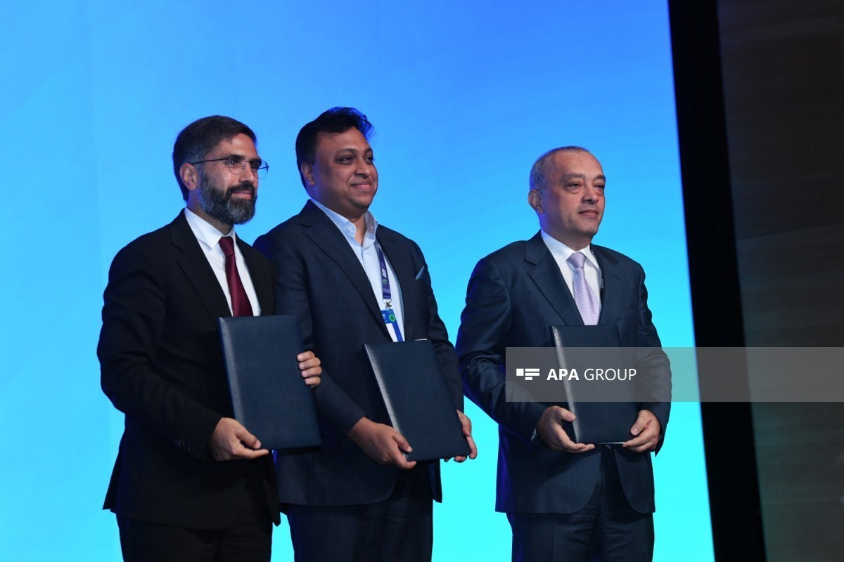 ۱۲ سند در چارچوب AIIF 2026 امضا شد